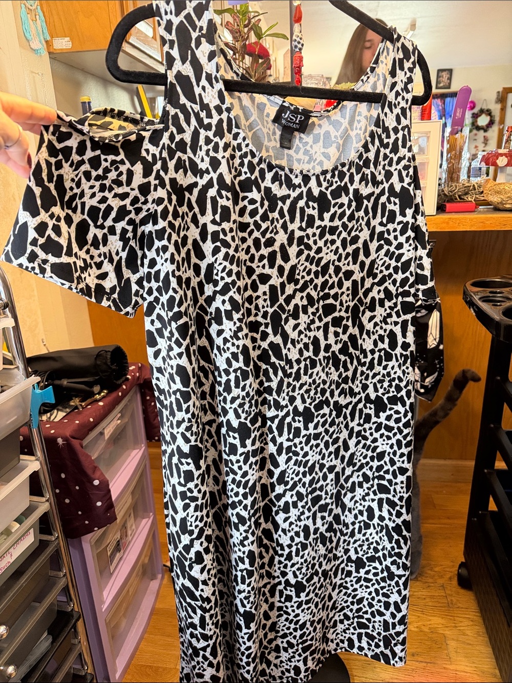 Black & White Printed Cold-Shoulder women’s dress